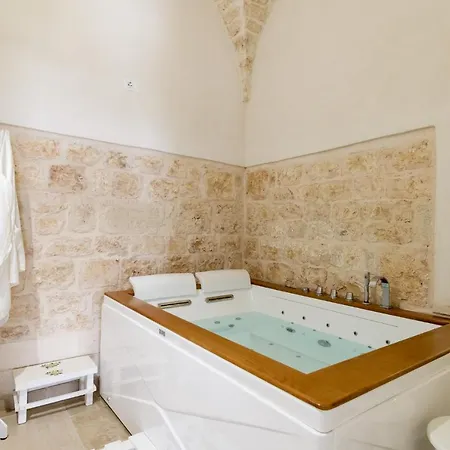 Lägenhet Stairway With Jacuzzi By Wonderful Italy
